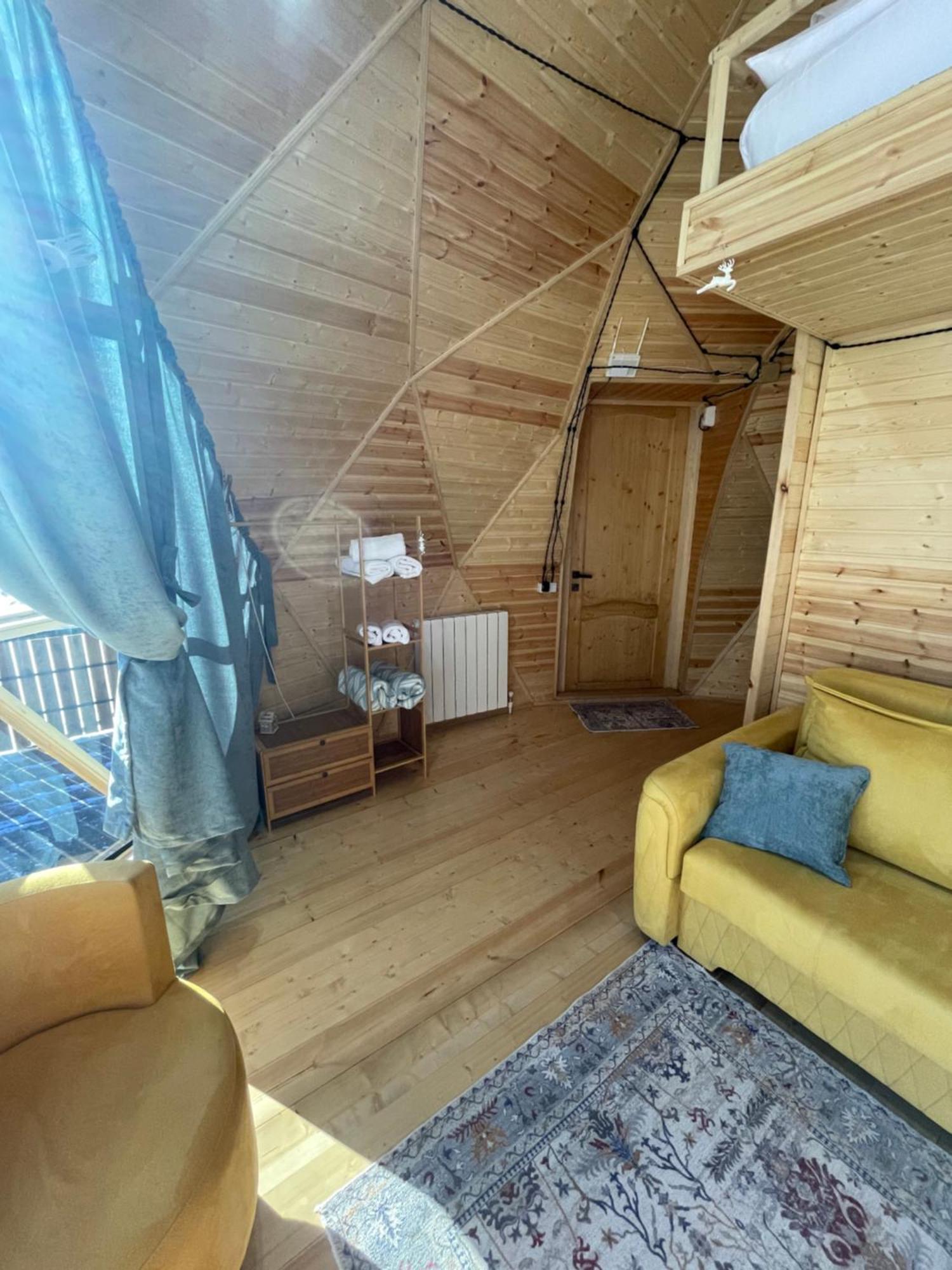 Вилла Gabua Glamping Казбеги Экстерьер фото